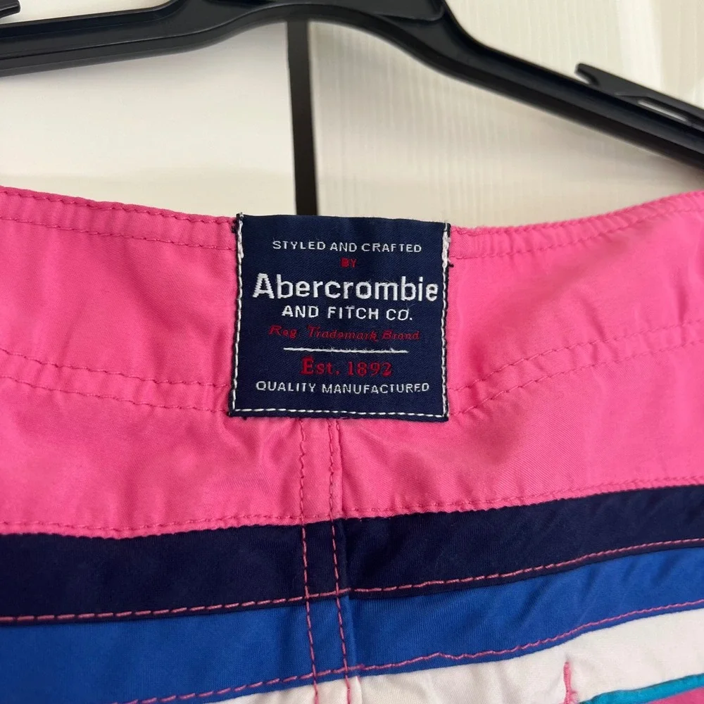 VTG‎ Abercrombie & Fitch Mens Pink Striped Board Shorts Swim Trunks Size 30